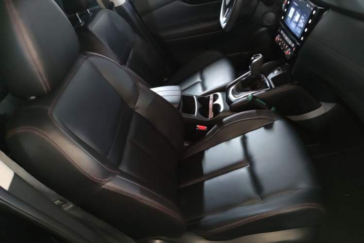 Used Nissan Qashqai 2023 Classic 2.0L CVT XV Comfort Edition Right Front Seat