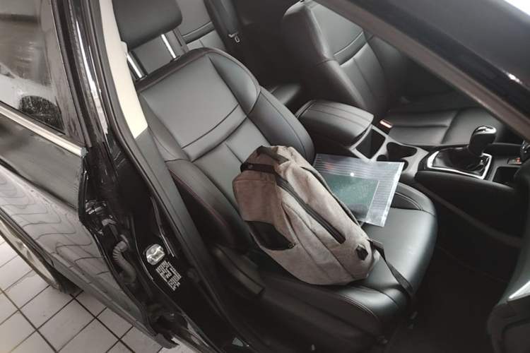 Used Nissan Qashqai 2023 Classic 2.0L CVT XV Comfort Edition Right Front Seat