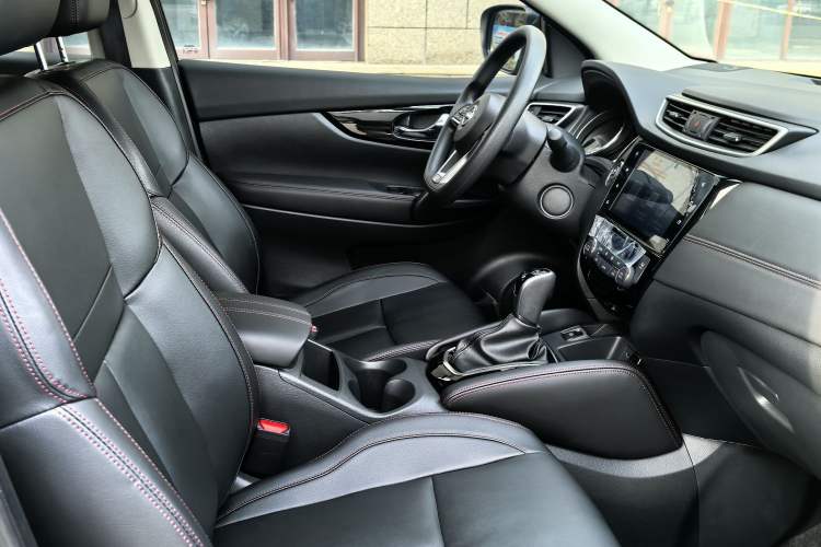 Used Nissan Qashqai 2023 Classic 2.0L CVT XV Comfort Edition Right Front Seat