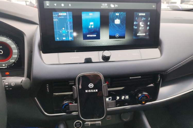Used Nissan Qashqai 2023 1.3T CVT Navigation Edition Audio And AC Panel