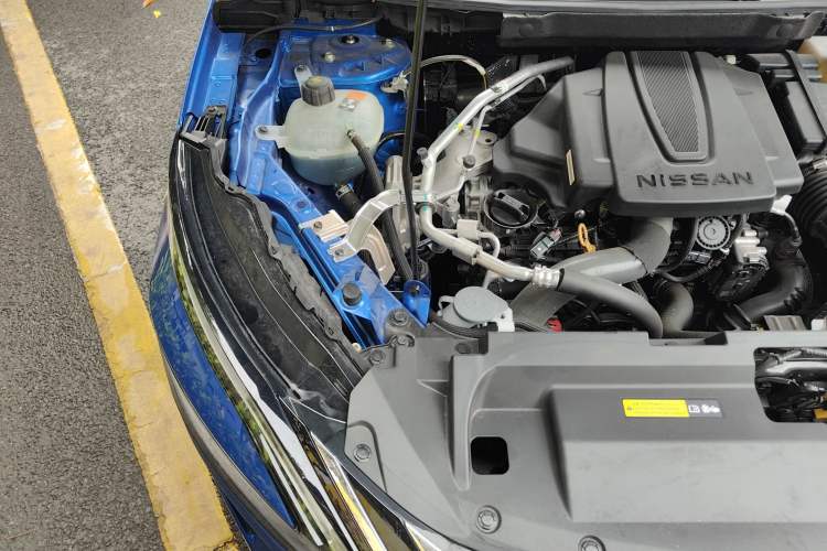 Used Nissan Qashqai 2023 1.3T CVT Navigation Edition Engine Bay Right