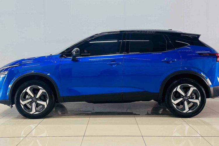 Used Nissan Qashqai 2023 1.3T CVT Luxury Edition Exterior 2