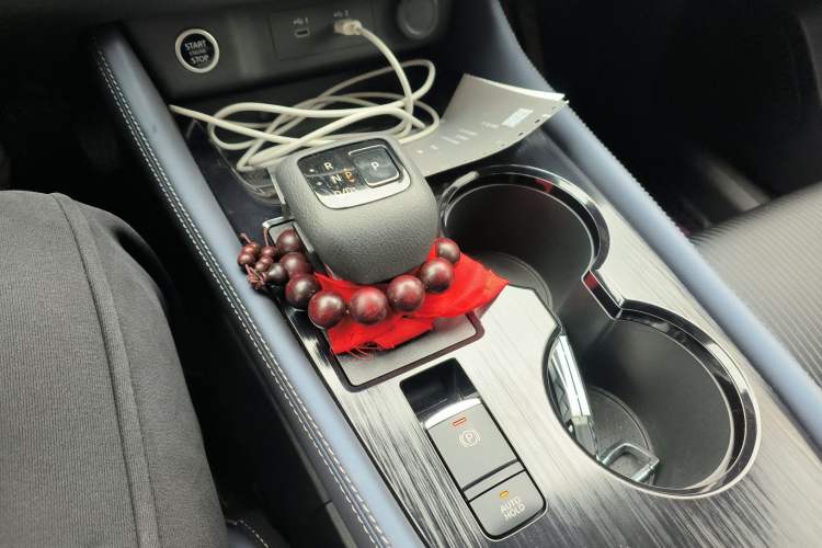 Used Nissan Qashqai 2023 1.3T CVT Navigation Edition Gear Lever