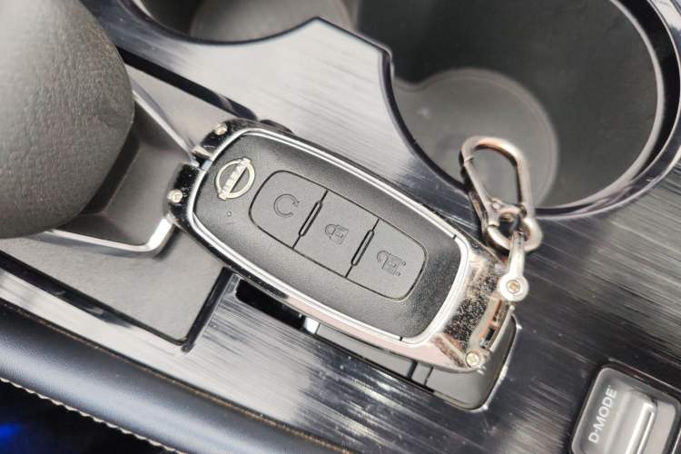 Used Nissan Qashqai 2023 1.3T CVT Navigation Edition Interior 1