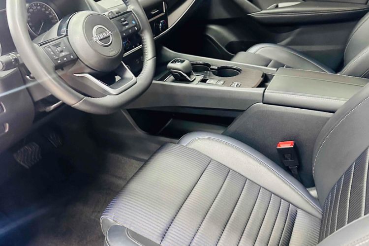 Used Nissan Qashqai 2023 1.3T CVT Luxury Edition Interior 5