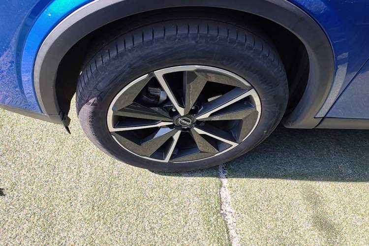 Used Nissan Qashqai 2023 1.3T CVT Flagship Edition Left Front Wheel Hub