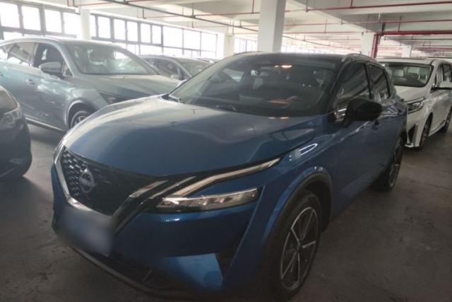 Ojetý Nissan Qashqai 2023 1.3T CVT Flagship Edition