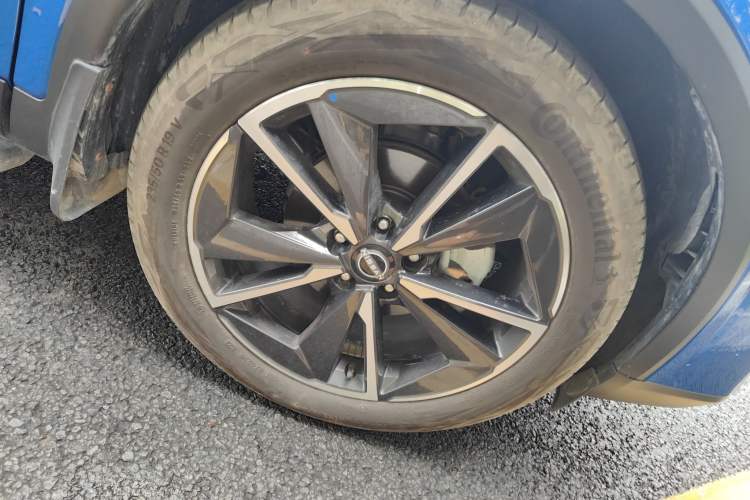 Used Nissan Qashqai 2023 1.3T CVT Navigation Edition Right Front Wheel Hub