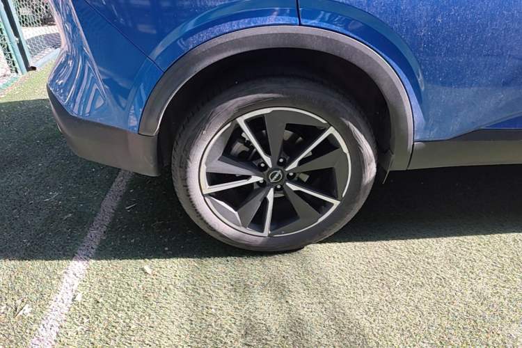Used Nissan Qashqai 2023 1.3T CVT Flagship Edition Right Rear Wheel Hub
