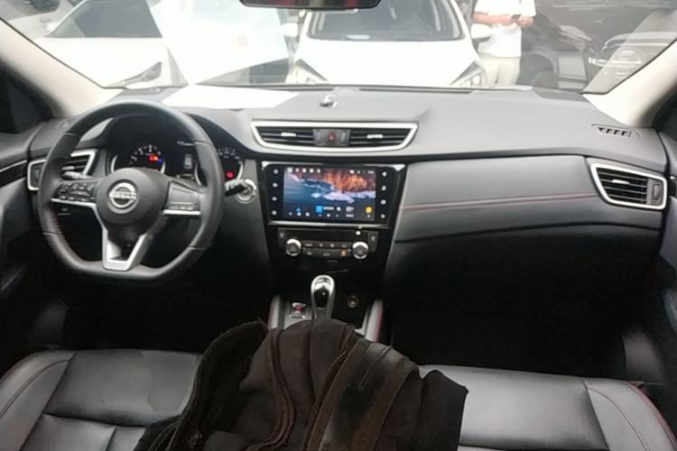 Used Nissan Qashqai 2023 Classic 2.0L CVT XV+ Leading Edition Center Console