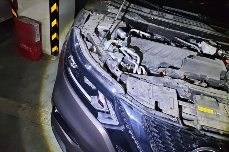 Used Nissan Qashqai 2023 Classic 2.0L CVT XV Comfort Edition Engine Bay Right