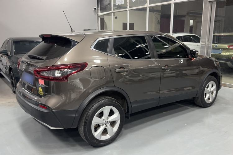 Used Nissan Qashqai 2023 Classic 2.0L CVT XV Comfort Edition Exterior 4