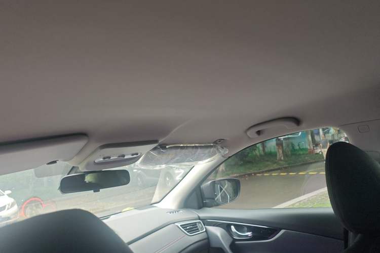 Used Nissan Qashqai 2023 Classic 2.0L CVT XV Comfort Edition Headliner