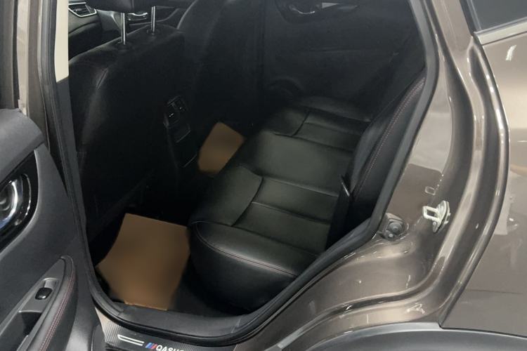 Used Nissan Qashqai 2023 Classic 2.0L CVT XV Comfort Edition Interior 2
