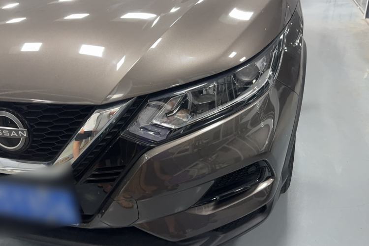 Used Nissan Qashqai 2023 Classic 2.0L CVT XV Comfort Edition Left Front Headlight