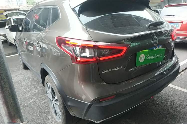 Used Nissan Qashqai 2023 Classic 2.0L CVT XV+ Leading Edition Rear Left 45 Deg