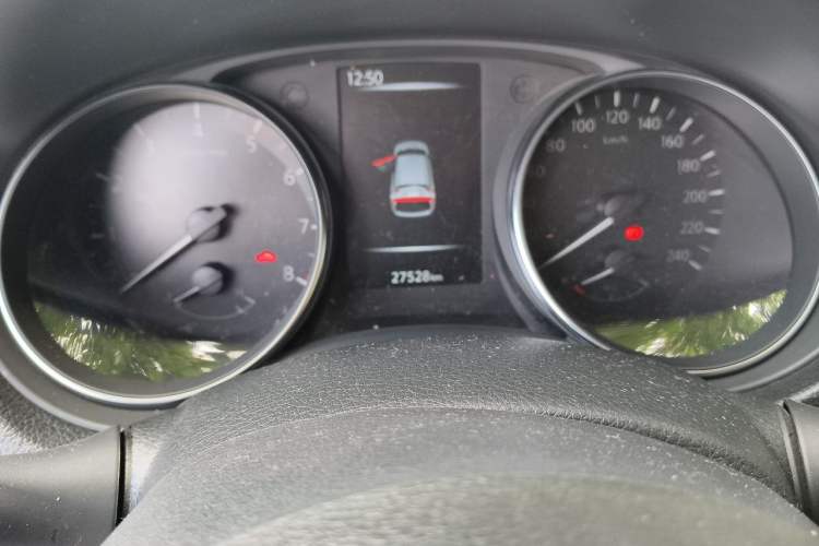 Used Nissan Qashqai 2023 Classic 2.0L CVT XV Comfort Edition Odometer Close Up
