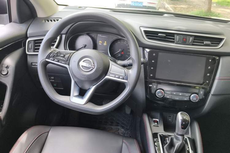 Used Nissan Qashqai 2023 Classic 2.0L CVT XV Comfort Edition Steering Wheel