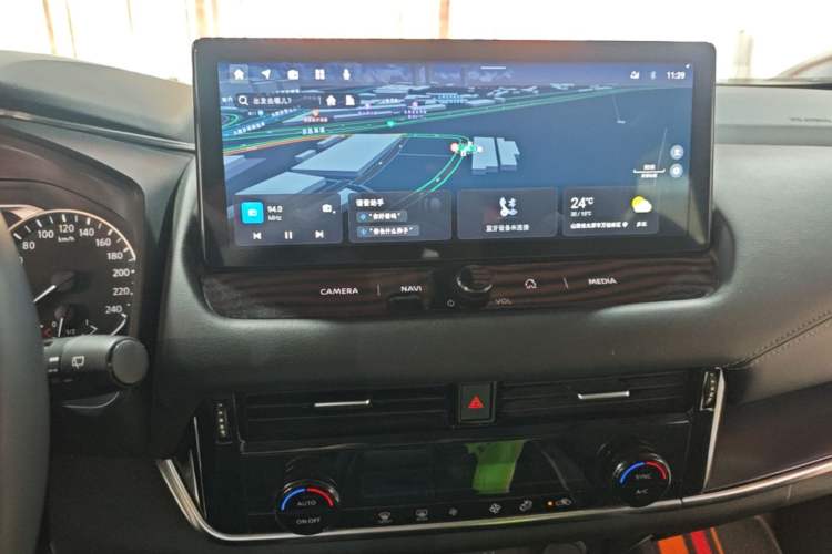 Used Nissan Qashqai 2023 1.3T CVT Luxury Edition Audio And AC Panel