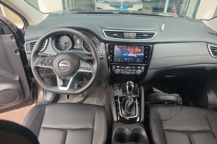 Used Nissan Qashqai 2023 Classic 2.0L CVT XV Comfort Edition Center Console