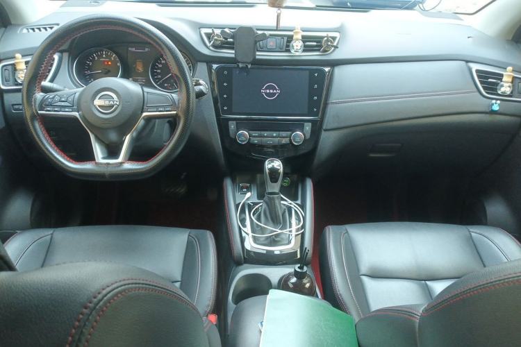 Used Nissan Qashqai 2023 Classic 2.0L CVT XV Comfort Edition Center Console