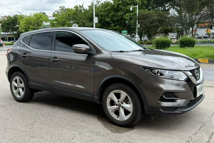 Used Nissan Qashqai 2023 Classic 2.0L CVT XV Comfort Edition Exterior 8