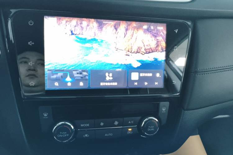 Used Nissan Qashqai 2023 Classic 2.0L CVT XV Comfort Edition Audio And AC Panel