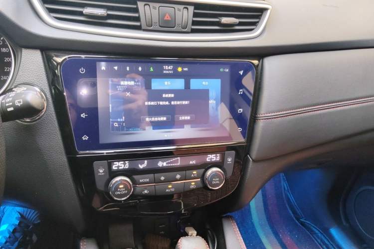 Used Nissan Qashqai 2023 Classic 2.0L CVT XV Comfort Edition Audio And AC Panel