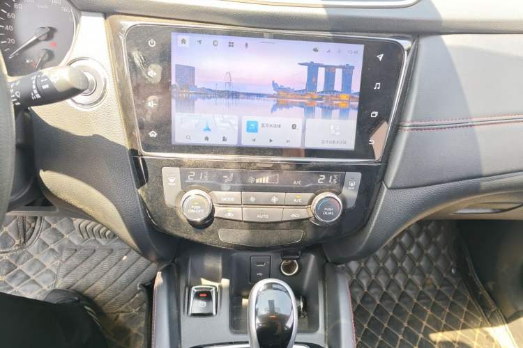 Used Nissan Qashqai 2023 Classic 2.0L CVT XV Comfort Edition Audio And AC Panel