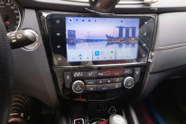 Used Nissan Qashqai 2023 Classic 2.0L CVT XV Comfort Edition Audio And AC Panel