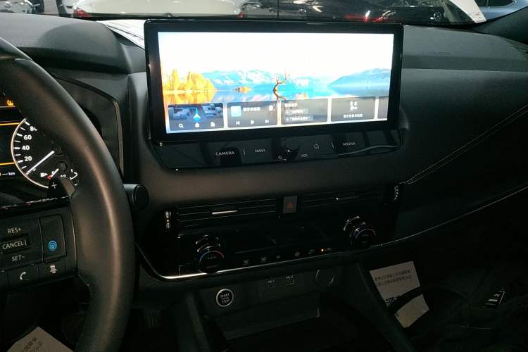 Used Nissan Qashqai 2023 1.3T CVT Luxury Edition Audio And AC Panel