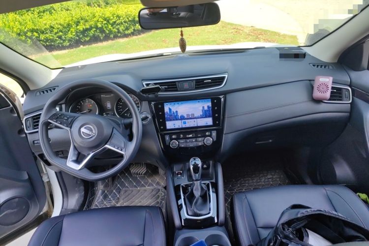 Used Nissan Qashqai 2023 Classic 2.0L CVT XV Comfort Edition Center Console