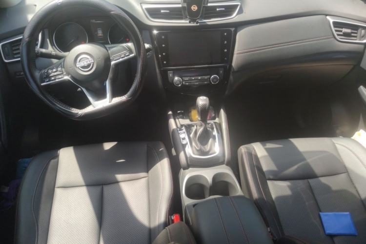 Used Nissan Qashqai 2023 Classic 2.0L CVT XV+ Leading Edition Center Console