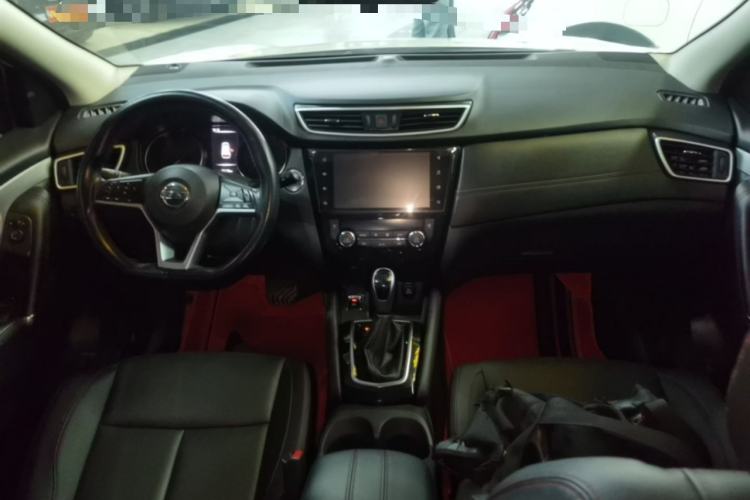 Used Nissan Qashqai 2023 Classic 2.0L CVT XV Prem. Smart Enjoyment Edition Center Console