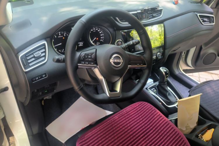 Used Nissan Qashqai 2023 Classic 2.0L CVT XV Comfort Edition Center Console