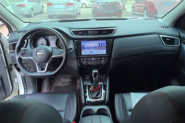 Used Nissan Qashqai 2023 Classic 2.0L CVT XV Comfort Edition Center Console