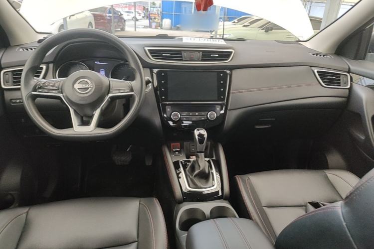 Used Nissan Qashqai 2023 Classic 2.0L CVT XV Comfort Edition Center Console