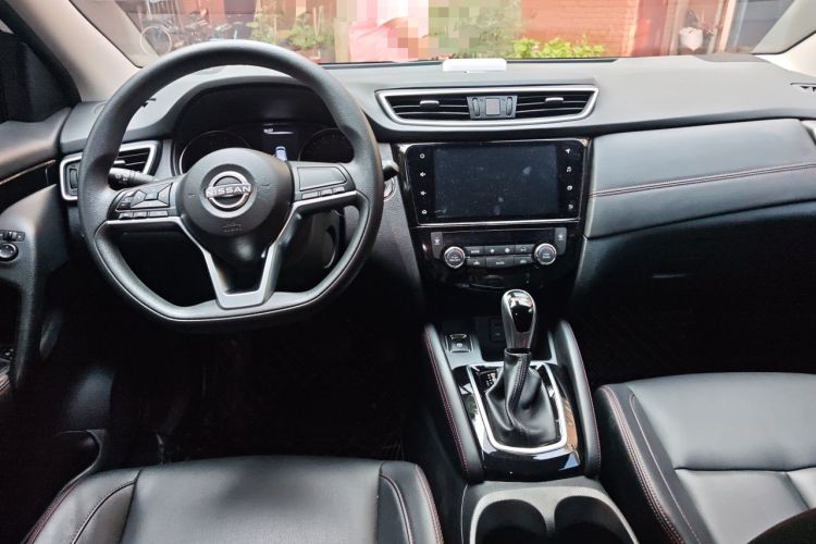 Used Nissan Qashqai 2023 Classic 2.0L CVT XV Comfort Edition Center Console