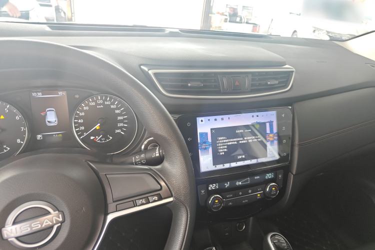 Used Nissan Qashqai 2023 Classic 2.0L CVT XV Comfort Edition Center Console