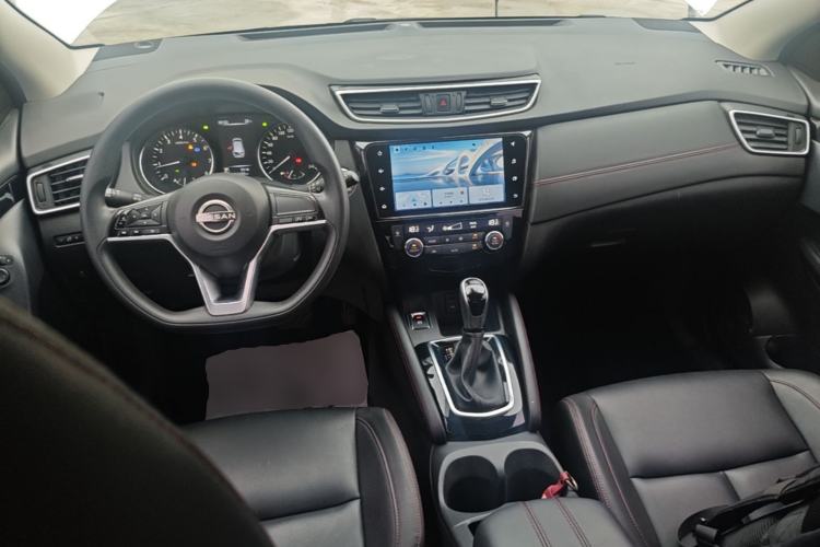 Used Nissan Qashqai 2023 Classic 2.0L CVT XV Comfort Edition Center Console