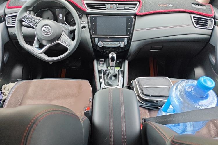 Used Nissan Qashqai 2023 Classic 2.0L CVT XV Comfort Edition Center Console