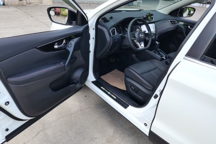Used Nissan Qashqai 2023 Classic 2.0L CVT XV+ Leading Edition Driver Seat