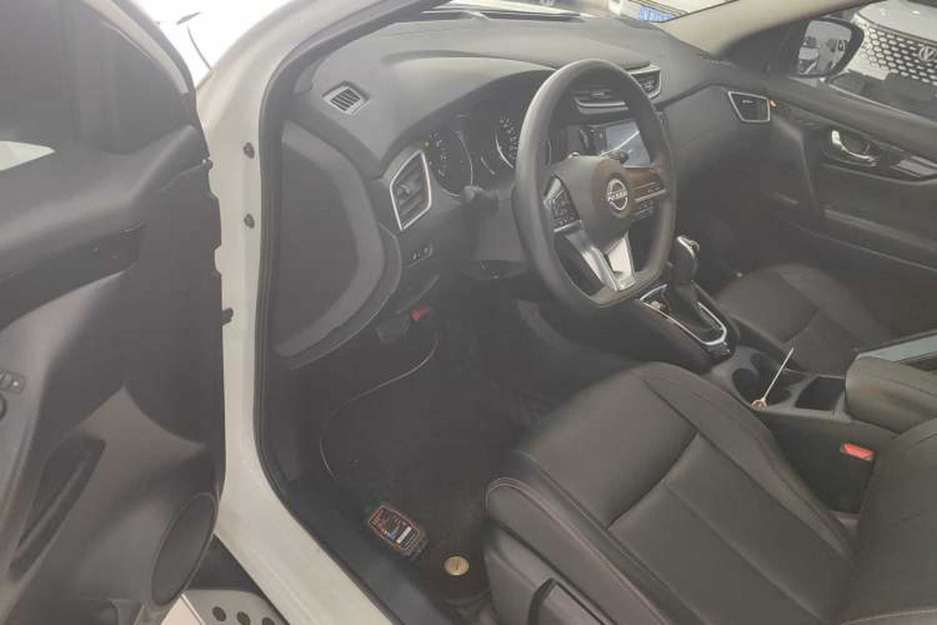 Used Nissan Qashqai 2023 Classic 2.0L CVT XV Comfort Edition Driver Seat