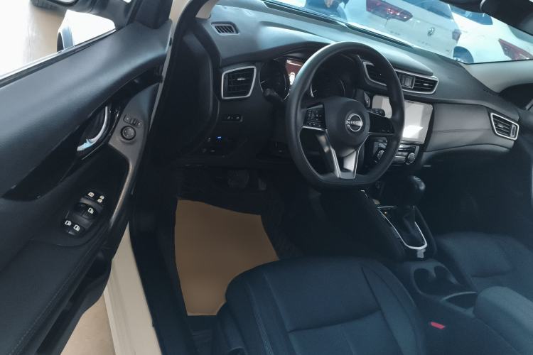 Used Nissan Qashqai 2023 Classic 2.0L CVT XV Comfort Edition Driver Seat