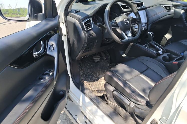 Used Nissan Qashqai 2023 Classic 2.0L CVT XV Comfort Edition Driver Seat