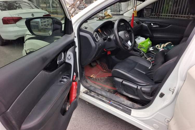 Used Nissan Qashqai 2023 Classic 2.0L CVT XV Comfort Edition Driver Seat