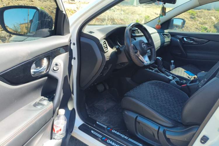 Used Nissan Qashqai 2023 Classic 2.0L CVT XV Comfort Edition Driver Seat