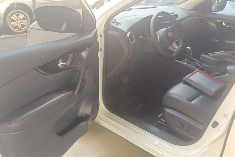 Used Nissan Qashqai 2023 Classic 2.0L CVT XV+ Leading Edition Driver Seat