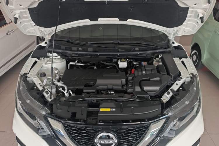 Used Nissan Qashqai 2023 Classic 2.0L CVT XV Comfort Edition Engine Bay
