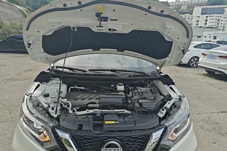 Used Nissan Qashqai 2023 Classic 2.0L CVT XV Comfort Edition Engine Bay